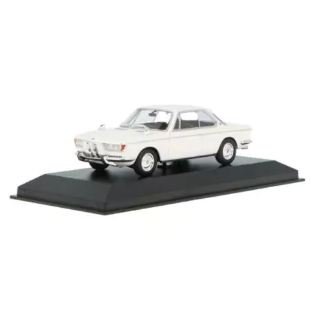 Marketplace : BMW 2000CS coupé 1967 Blanche - Maxichamps - 1:43