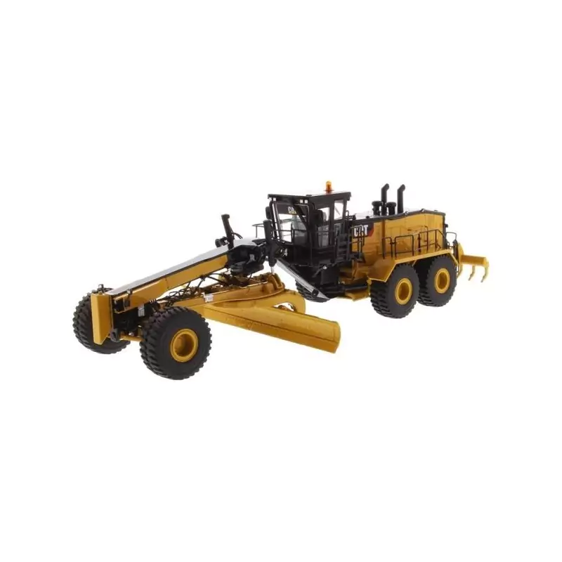 Marketplace : Niveuleuse CATERPILLAR 24M avec ripper conducteur et ...