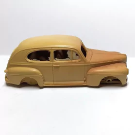 En l'état - Kit Ford Sedan Tudor 1946 - 1:43 - Provence Moulage |Pi...