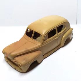 En l'état - Kit Ford Sedan Tudor 1946 - 1:43 - Provence Moulage |Pi...