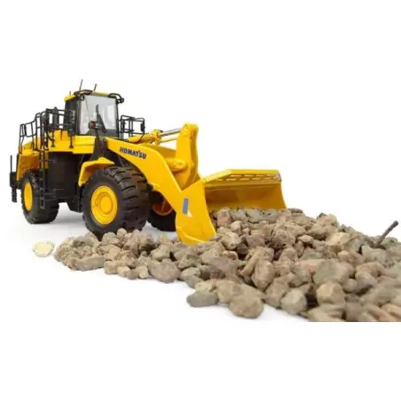 Marketplace : Chargeuse KOMATSU WA600-8 - Universal Hobbies - 1:50