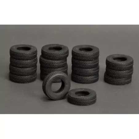 Marketplace : 17 Pneus 16.00 / R25 pour grue LIEBHERR LTM 1400 - YC...