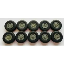 Marketplace : Pneus et jantes pour grue LIEBHERR LTM 1200-5.1 grise...