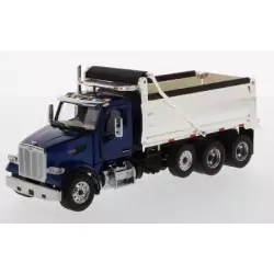 Marketplace : PETERBILT 567 8x4 Benne - Diecast Masters - 1:50