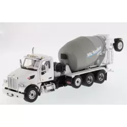 Marketplace : PETERBILT 567 8x4 Toupie MCNEILUS - Diecast Masters -...