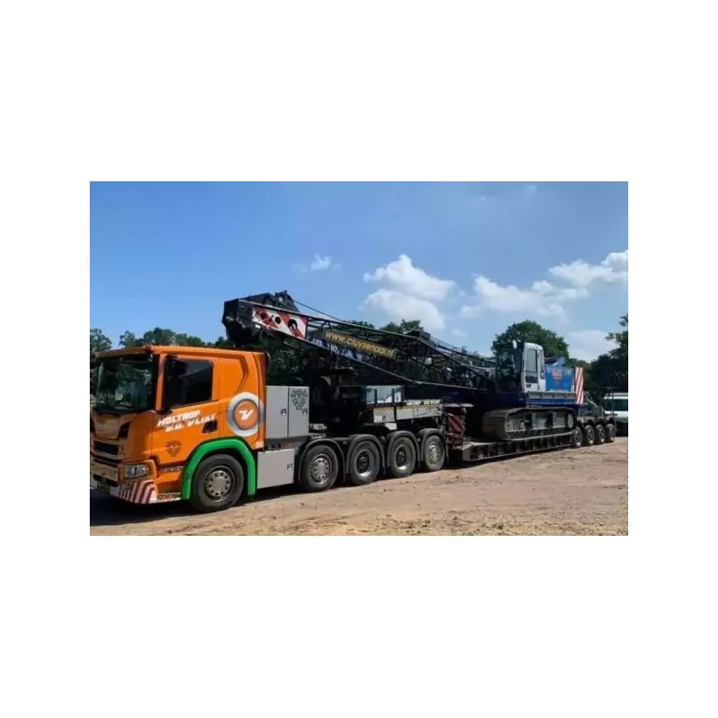 Marketplace : SCANIA P LOW CP20 10x4 avec chargeur bar 5 essieux et...