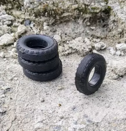 Pneus souples par 4 - ø intérieur 11mm - Ech. 1:43 |Pièces et kits ...