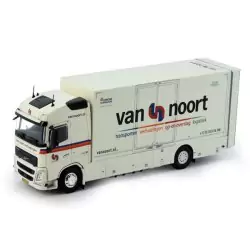 Marketplace : VOLVO FH4 porteur 4x2 VAN NOORT - Tekno - 1:50