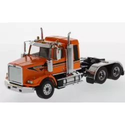 Marketplace : WESTERN STAR 4900 SB Orange - Diecast Masters - 1:50