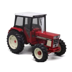 Marketplace : INTERNATIONAL 743 4 roues motrices - REPLICAGRI - 1:32