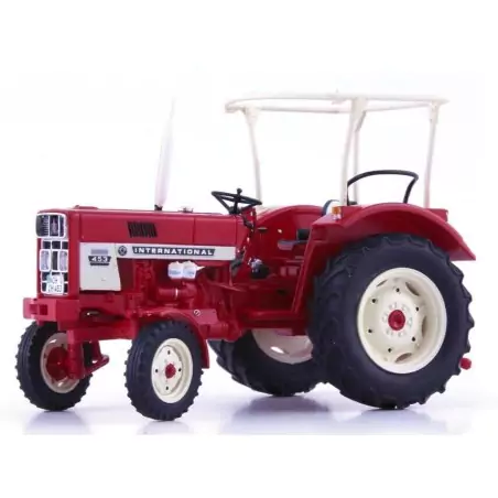 Marketplace : Tracteur 2wd avec arceau IH 453 2wd édition 2022 - AU...