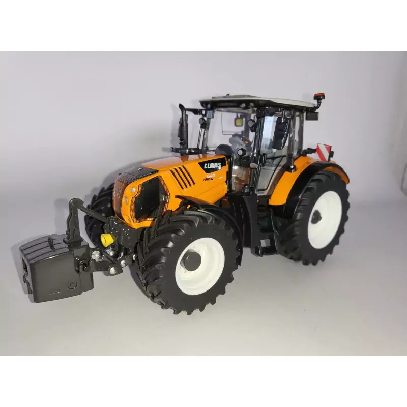 Marketplace : Tracteur CLAAS Arion 640 Orange - WIKING - 1:32