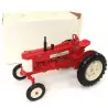 Marketplace : Tracteur FARMALL 350 - ERTL - 1:16