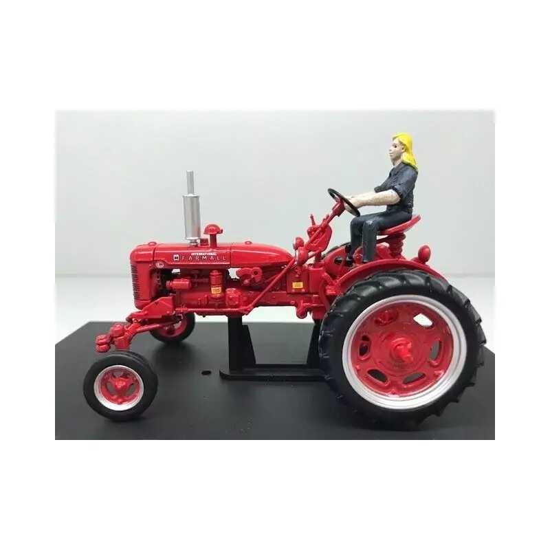 Marketplace : Tracteur FARMALL C avec conductrice  - REPLICAGRI - 1:32