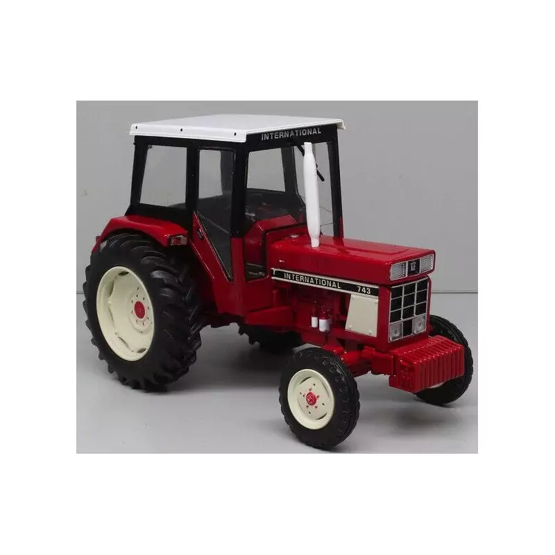Marketplace : Tracteur IH 743 avec masses déclipsable et capot ouvr...