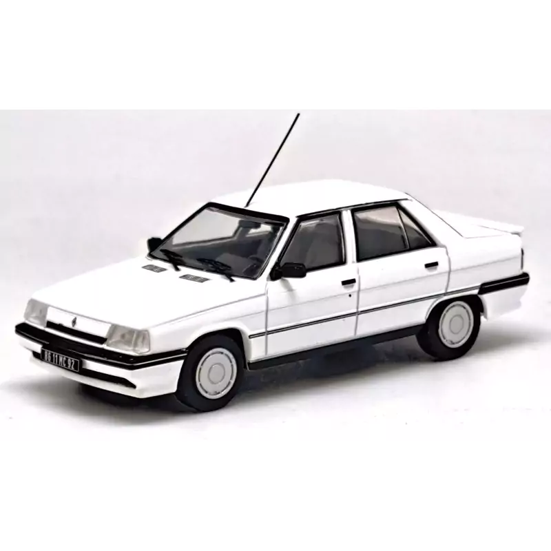 Marketplace : RENAULT 9 gtl -Blanc - ODEON - 1:43