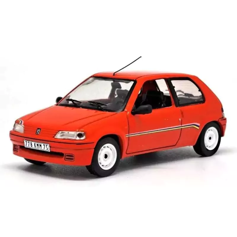 Marketplace : PEUGEOT 106 rallye 1 rouge - ODEON - 1:43