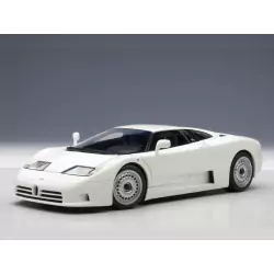 Marketplace : BUGATTI 110 GT Blanche - Autoart - 1:18