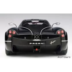 Marketplace : Pagani Huayra Noir - AUTOART - 1:12