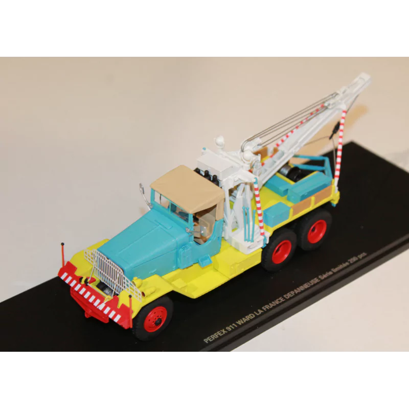 Marketplace : Ward La France Wrecker Dépanneuse 1944 - PERFEX - 1:43