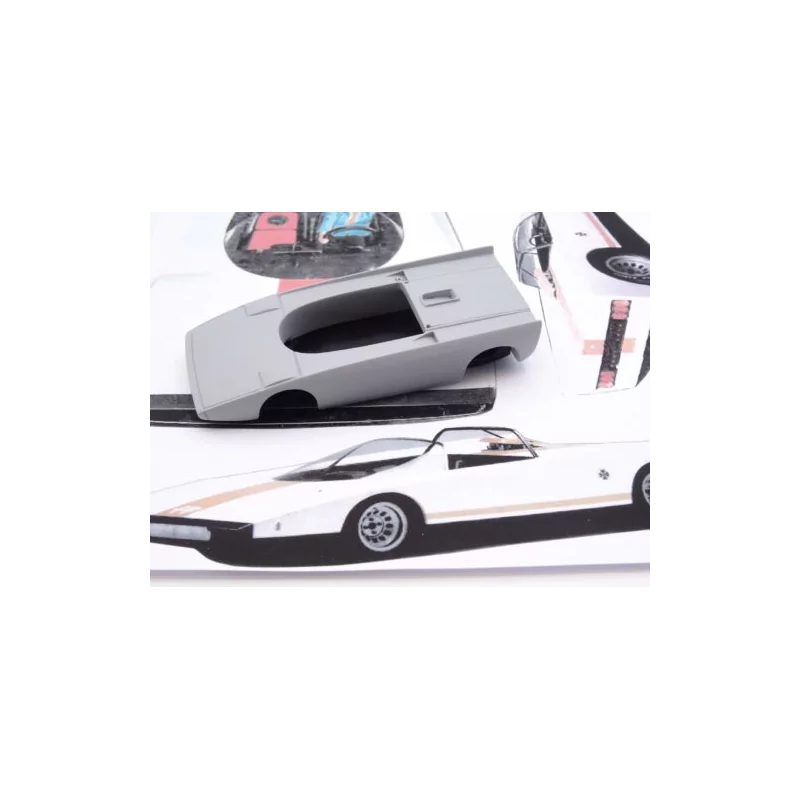 Marketplace : KIT ALFA ROMEO 33 SPIDER PININFARINA 1971 - ALEZAN - ...