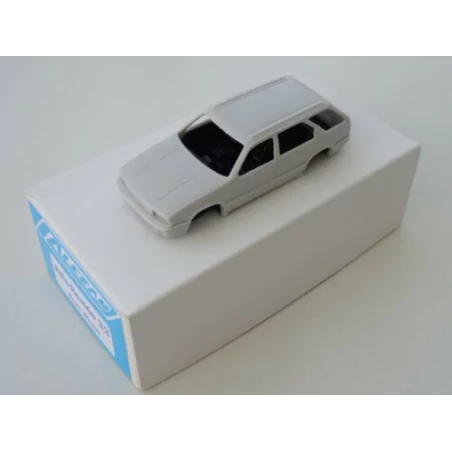 Marketplace : KIT ALFA ROMEO 33 SPORT WAGON 1989 - ALEZAN - 1:43