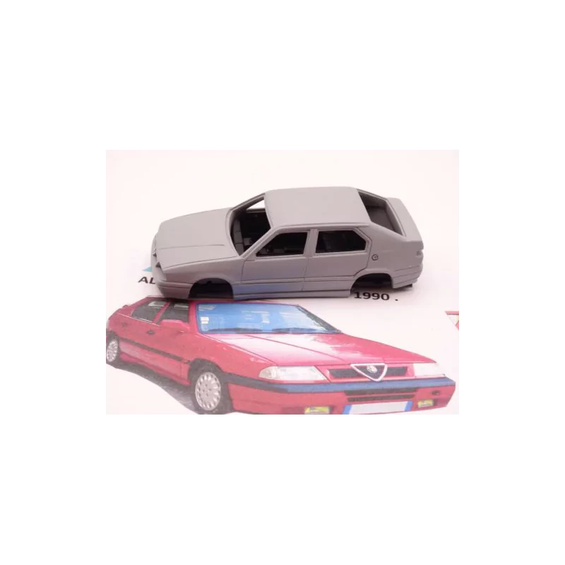 Marketplace : KIT ALFA ROMEO 33 1,7 L 16V 1990 - ALEZAN - 1:43