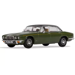 Marketplace : Jaguar XJ12 Series 2 LWB Juniper - CORGI - 1:43
