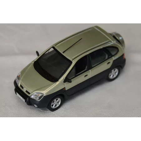 Marketplace : RENAULT Scénic 4X4 "Aigle" - UNIVERSAL HOBBIES - 1:43