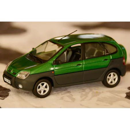 Marketplace : RENAULT Scénic RX4 "Pack Cuir" - UNIVERSAL HOBBIES - ...