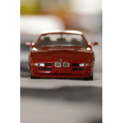 Martketplace : BMW 850i 1990 - UNIVERSAL HOBBIES - 1:43