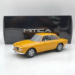 Marketplace - Alfa Romeo Giulia Sprint GT 1600 1965 - Mitica - 1:18