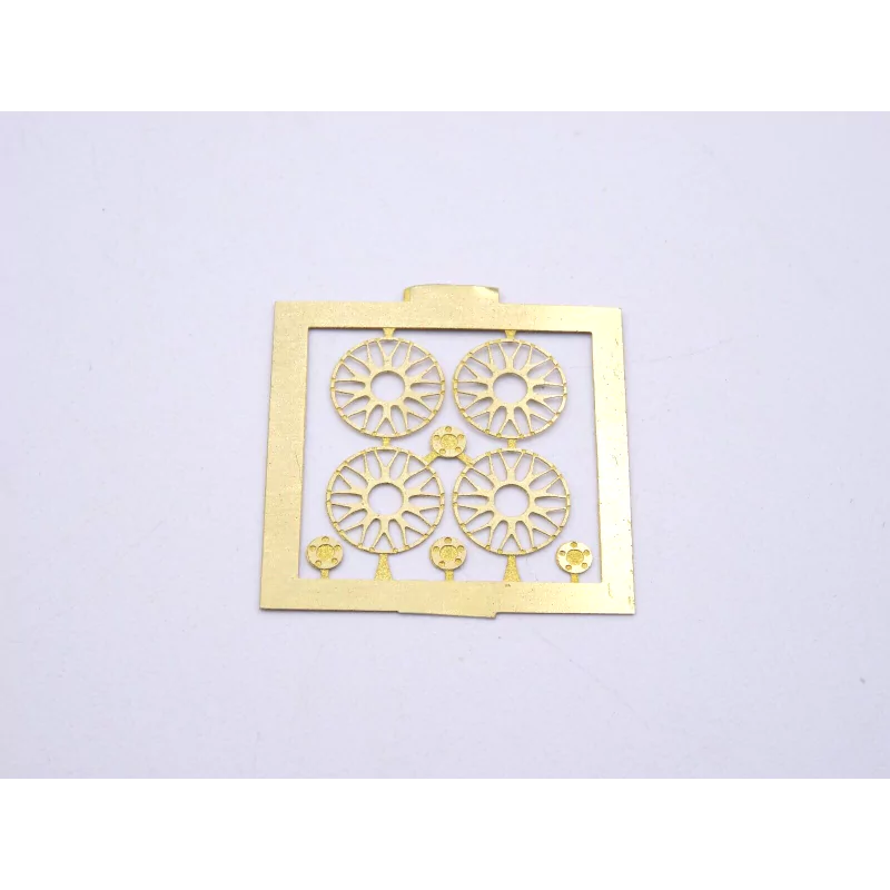 Marketplace - SET 4 INSERTS JANTES BBS LE MANS LAITON - ALEZAN – 1:43