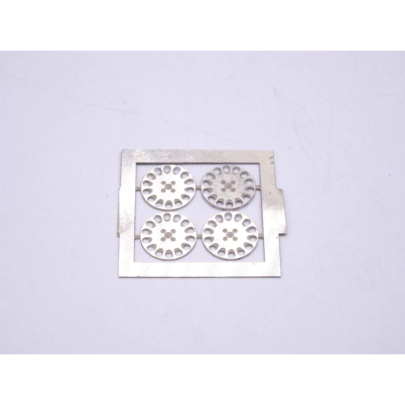 Marketplace - SET 4 INSERTS JANTE ALFA ROMEO 33 16V 1990 - ALEZAN –...