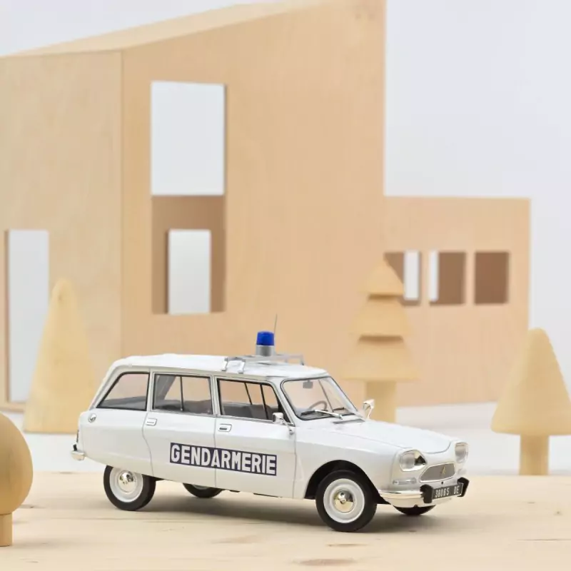 Marketplace - Citroën Ami 8 Break 1975 Gendarmerie - Norev - 1:18