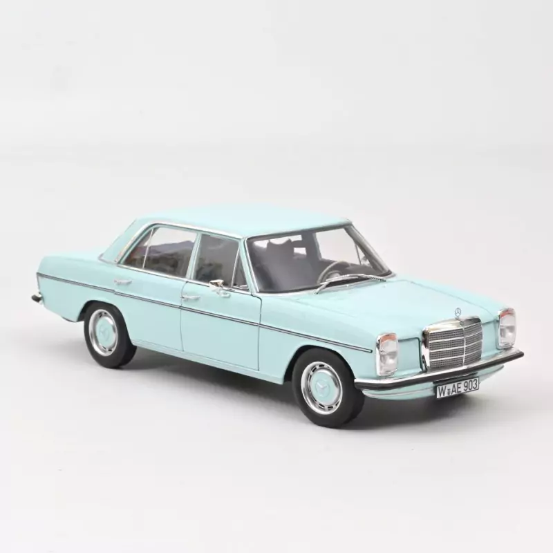 Marketplace - Mercedes-Benz 200 1968 Bleu clair - Norev - 1:18