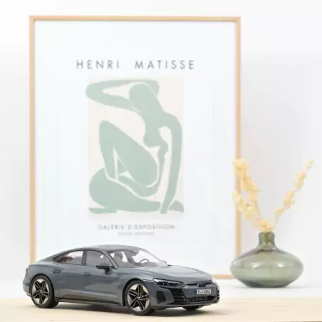 Marketplace - Audi RS e-tron GT 2021 Gris métallisé - Norev - 1:18