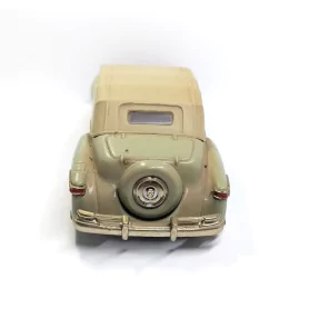 En l'état : LINCOLN Continental 1946 - 1:43 - Buby Collectors Class...