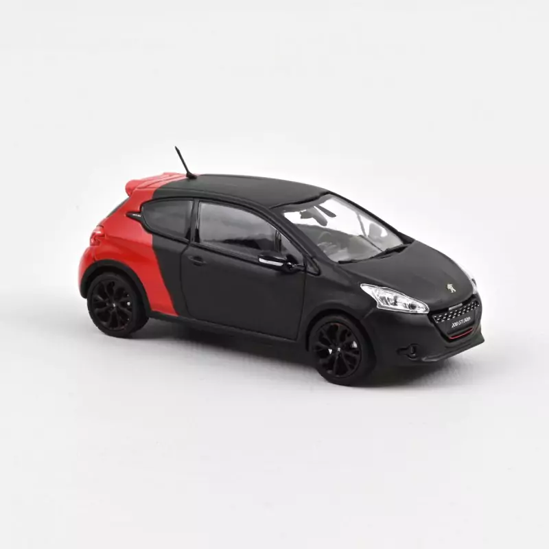 Marketplace - Peugeot 208 GTi 30TH 2014 Coupe Franche Noir mat et R...