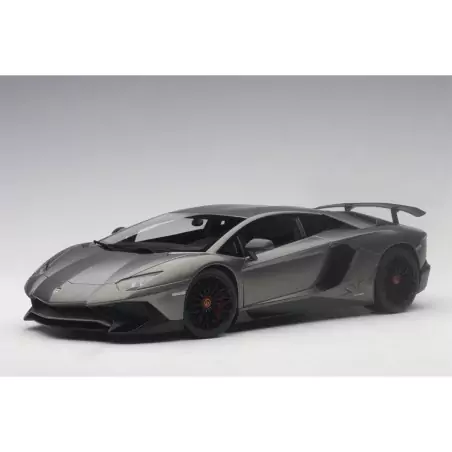 Marketplace - Lamborghini Aventador LP750-4 SV 2015 Gris Titane - A...