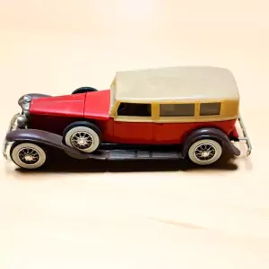 Duesenberg J - SOLIDO - 1/43