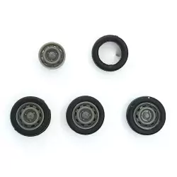 4 roues avec jantes tôlées - Résine - 1:43