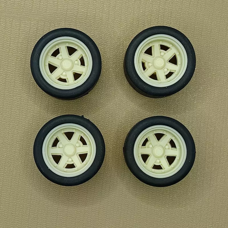 4 roues Gotti 6 branches - Résine - 1:18