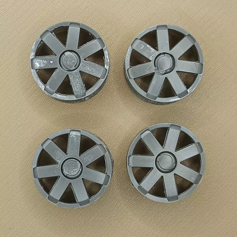 4 jantes 7 branches ø 30 mm - Résine - 1:18