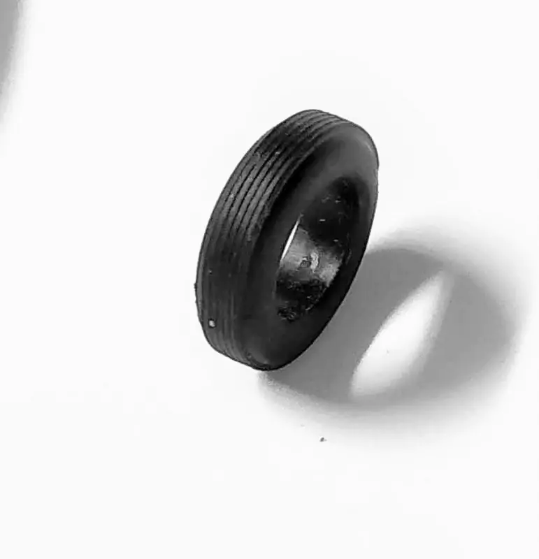 Pneus souples par 4 - ø intérieur 9.80mm - Ech. 1:43