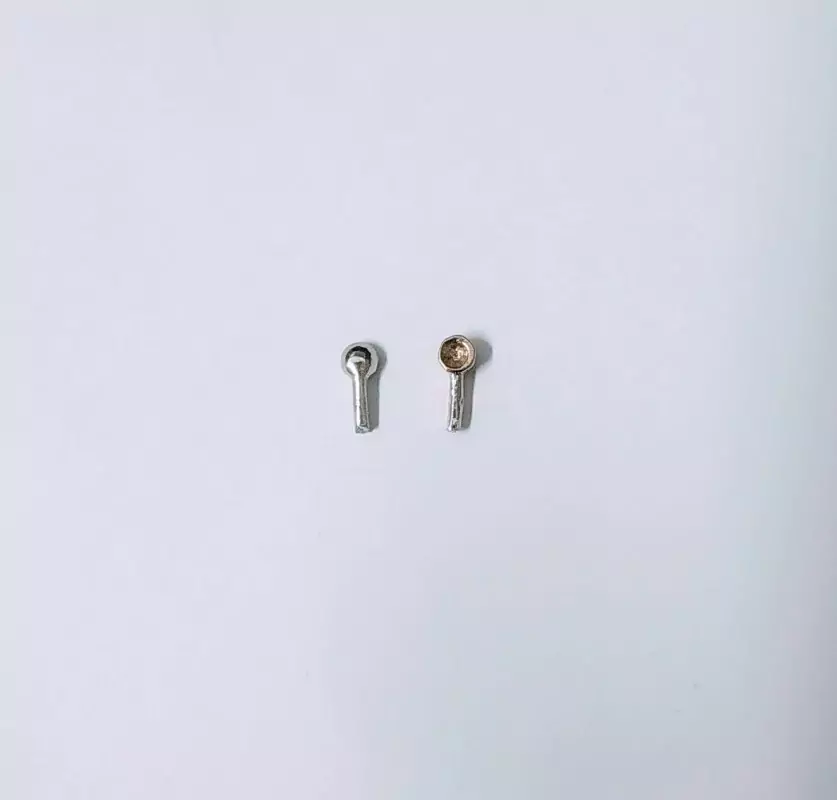 Phares X2  Ø2.60 mm - Ech. 1:43 - Metal blanc