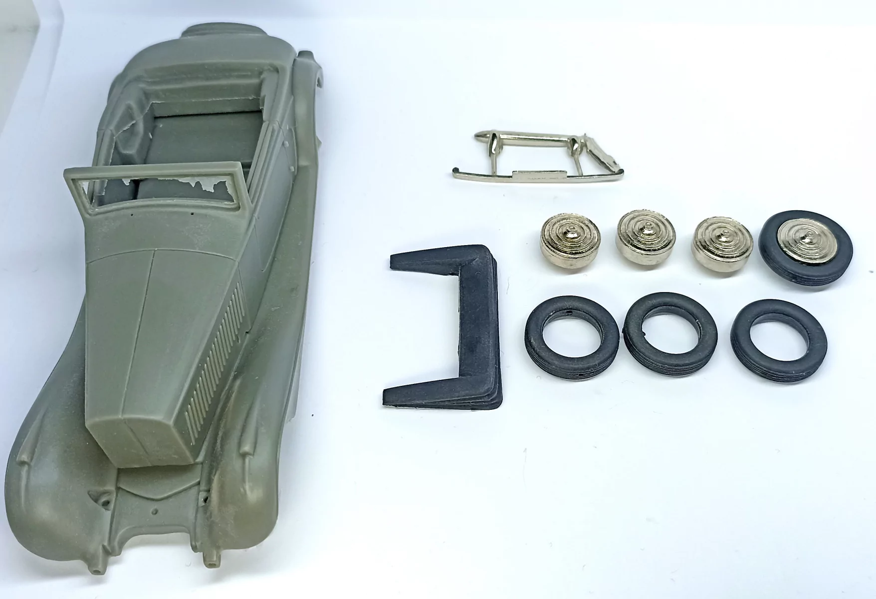 KIT : Incomplet - Bentley 3.5 Cabriolet Gurney Nutting 1935 - Résin...