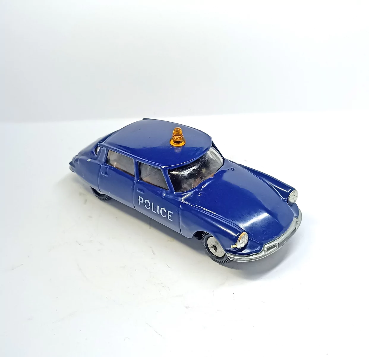 En l'état : Citroën DS19 - Police - Metosul - 1:43 |Pièces et kits ...