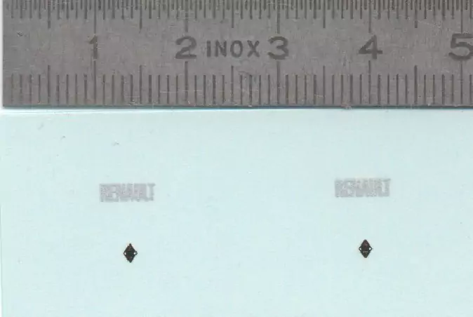 Décalcomanie - RENAULT - Ech 1:43