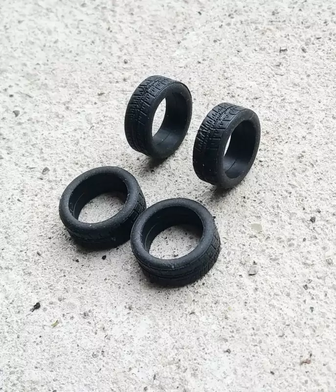 Pneus souples par 4 - ø intérieur 12 mm - Ech. 1:43